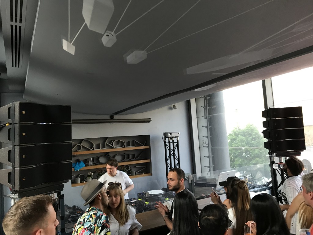 FACE Art & Music invite Andrey PUSHKAREV au C'Factory Aucop